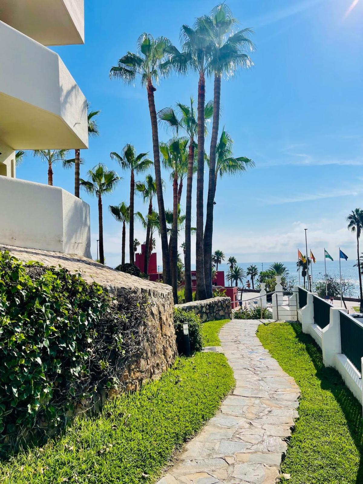 Apartament Direct Sea View- Bilbil Sunrise! Benalmádena Zewnętrze zdjęcie